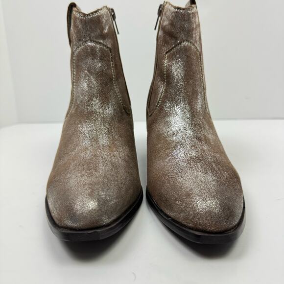 NEW Seychelles Upside Silver Metallic Suede Leather Western Bootie Ankle Boot - Picture 5 of 15